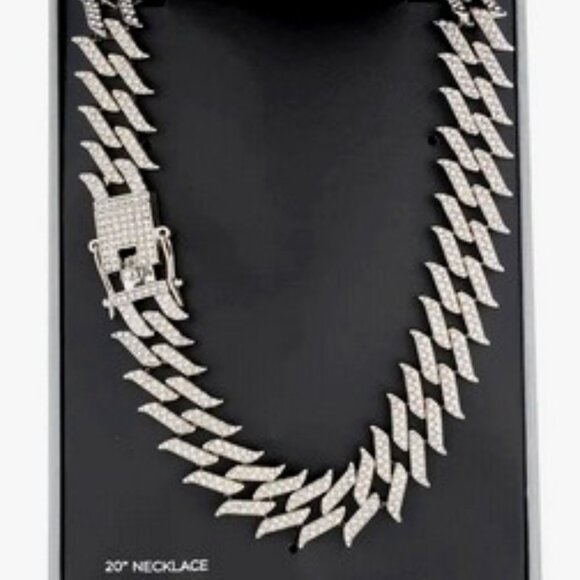 American Exchange Other - AMERICAN EXCHANGE Edgy/Rocker Silver Clear Pave Crystal 20" Chain Necklace**NEW!